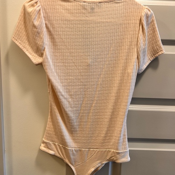 Lulu's Beige Ribbed Bodysuit - Picture 4 of 4